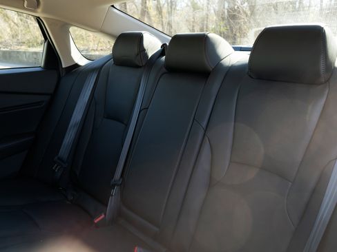 Used 2024 Honda Accord Touring image 18