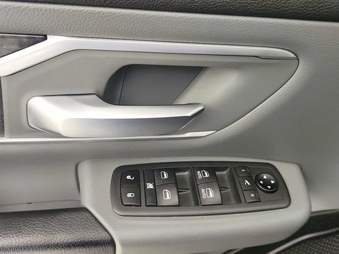 Used 2020 RAM 1500 Lone Star RWD image 18