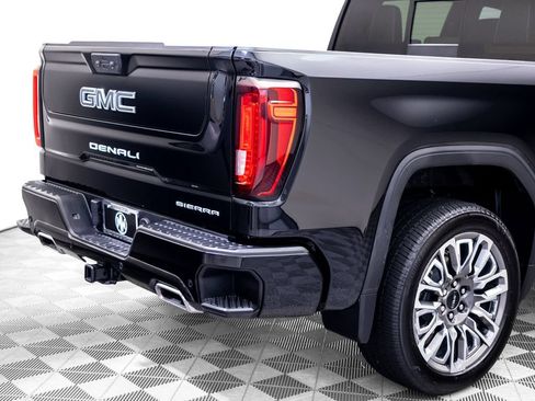 Used 2025 GMC Sierra 1500 Denali Ultimate AWD/4WD image 34