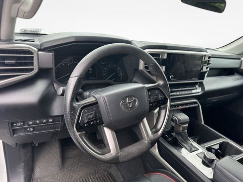 Used 2022 Toyota Tundra SR5 RWD image 41