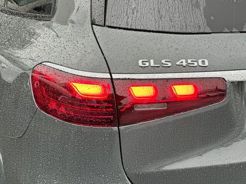 New 2026 Mercedes-Benz GLS 450 4MATIC image 25
