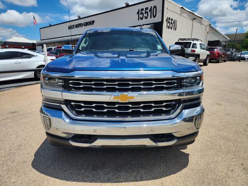 Used 2017 Chevrolet Silverado 1500 LTZ w/ Sport Package RWD image 8