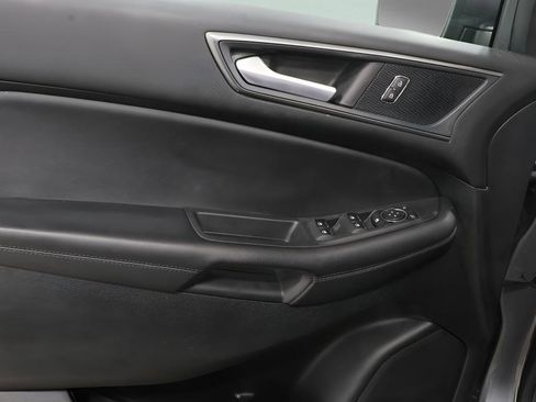 Used 2024 Ford Edge SE image 20