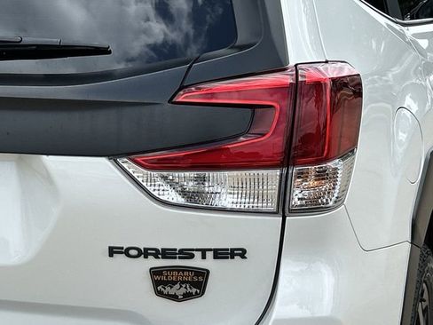Used 2024 Subaru Forester Wilderness w/ Convenience Package AWD/4WD image 8