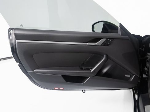 Certified 2025 Porsche 911 Carrera image 28