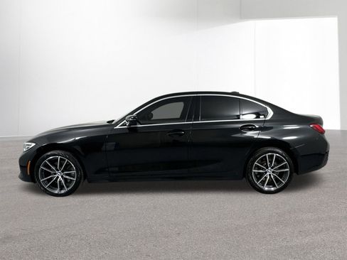 Used 2021 BMW 330i xDrive Sedan w/ Premium Package image 30