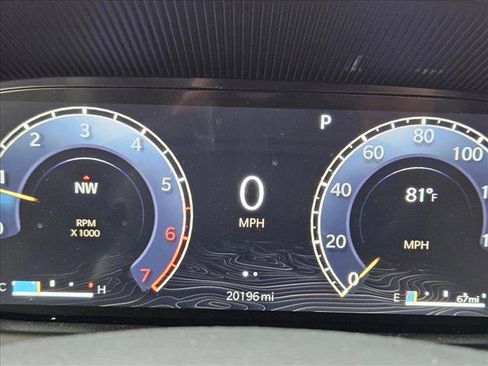 Used 2024 Jeep Wagoneer L 4WD w/ Premium Group I image 10