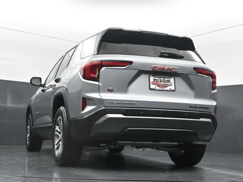 Used 2026 GMC Terrain Elevation FWD image 38