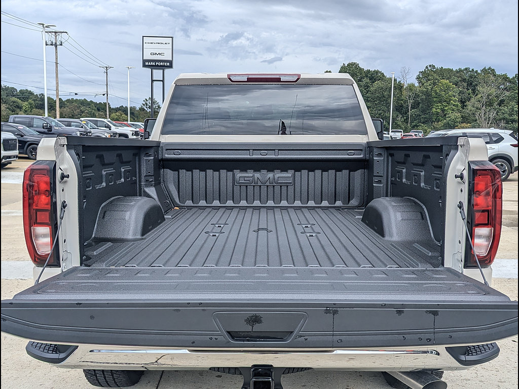 New 2026 GMC Sierra 2500 SLE AWD/4WD image 12