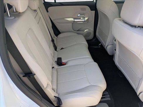 Certified 2026 Mercedes-Benz GLB 250 image 21