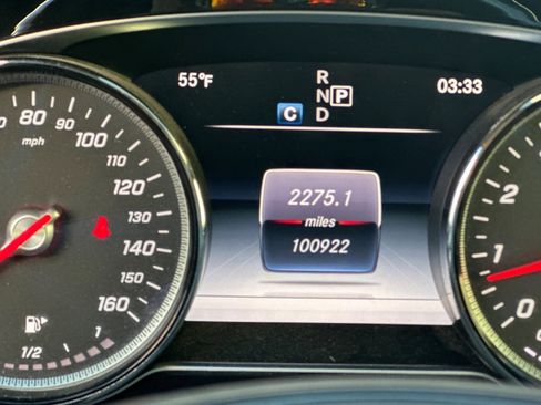 Used 2017 Mercedes-Benz E 300 4MATIC image 17