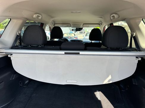 Used 2020 Nissan Rogue SV AWD/4WD image 11