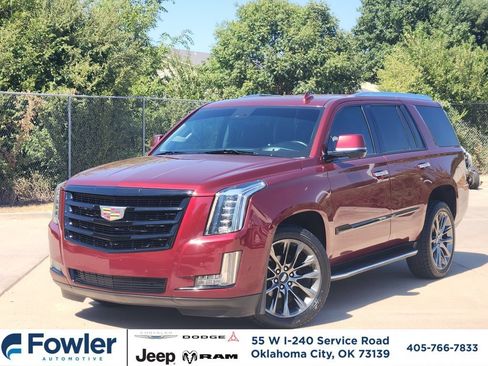 Used 2020 Cadillac Escalade Luxury w/ Escalade Sport Edition AWD/4WD image 1