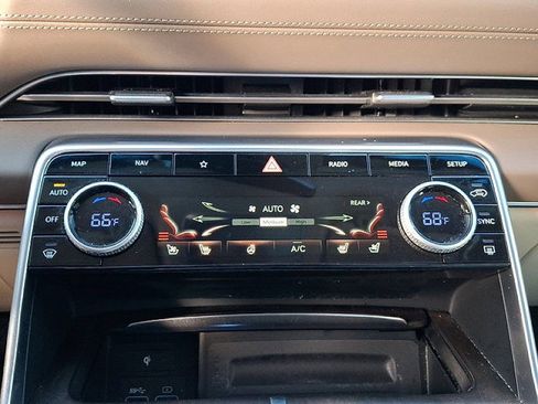 Certified 2023 Genesis GV80 3.5T AWD/4WD image 17