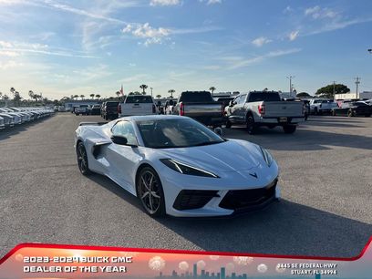 Used 2021 Chevrolet Corvette Stingray w/ Z51 Performance Package