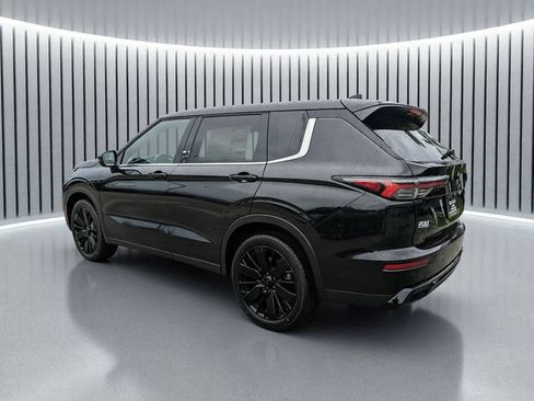New 2026 Mitsubishi Outlander LE FWD image 6