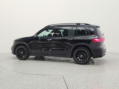 Used 2022 Mercedes-Benz GLB 250 image 8