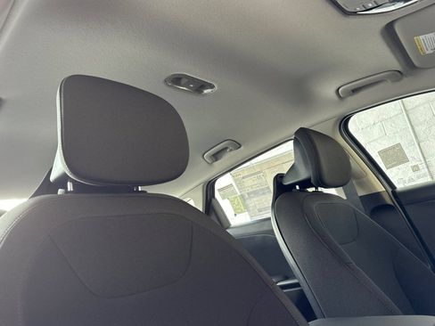 New 2026 Kia K4 FWD image 16