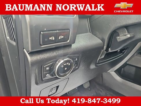 Used 2016 Ford F150 XLT w/ Equipment Group 302A Luxury AWD/4WD image 41