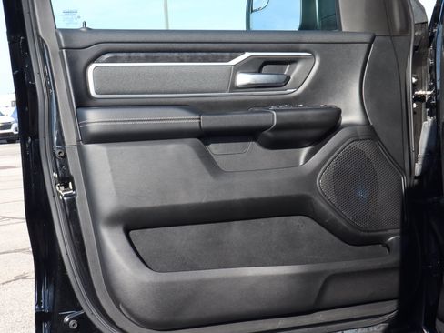 Used 2022 RAM 1500 Big Horn AWD/4WD image 14