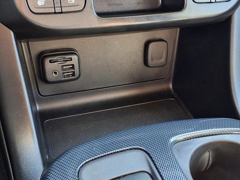 Used 2020 Chevrolet Colorado Z71 image 13