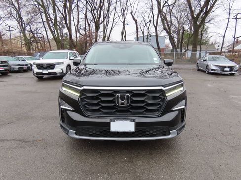 Certified 2023 Honda Pilot EX-L image 5