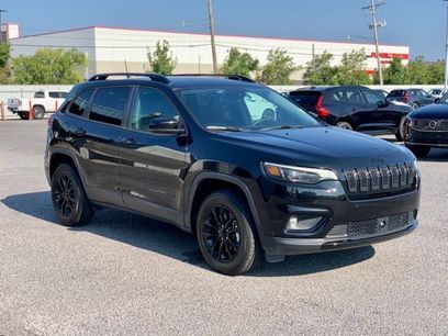 Certified 2023 Jeep Cherokee Altitude Lux