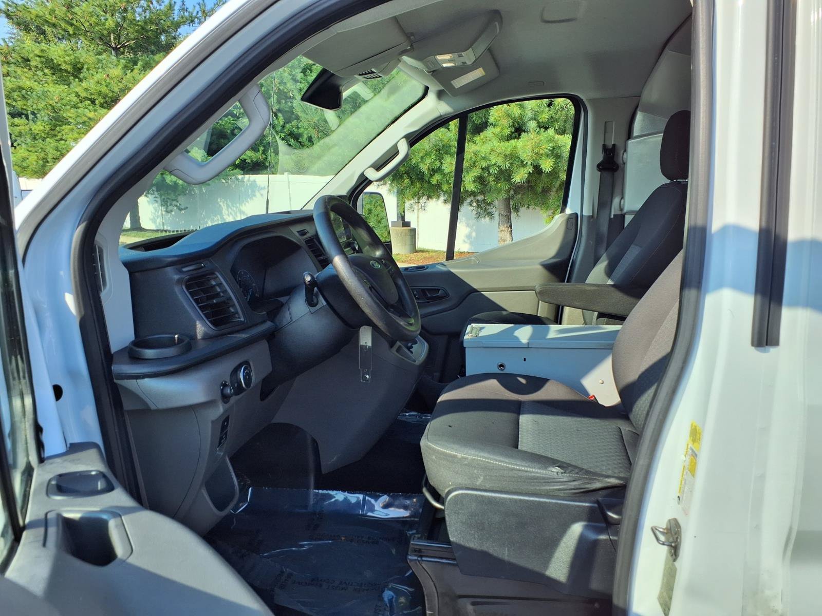 Used 2021 Ford Transit 250 Low Roof AWD image 26