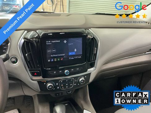 Used 2021 Chevrolet Traverse Premier FWD image 23