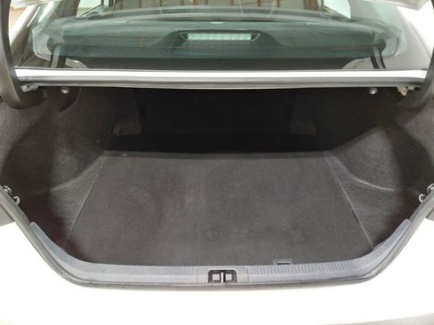 Used 2023 Toyota Camry SE image 40