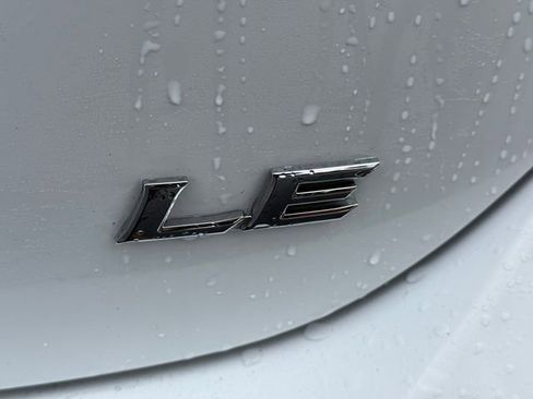 Used 2023 Toyota Camry LE w/ Convenience Package FWD image 9