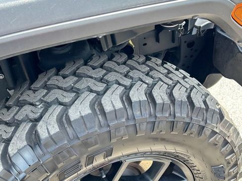 Used 2025 Jeep Wrangler Unlimited Sport S 4xe AWD/4WD image 16