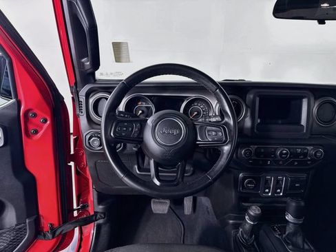 Used 2020 Jeep Wrangler Sport AWD/4WD image 24