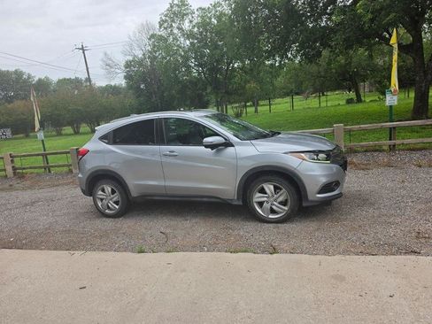 Used 2019 Honda HR-V EX image 17