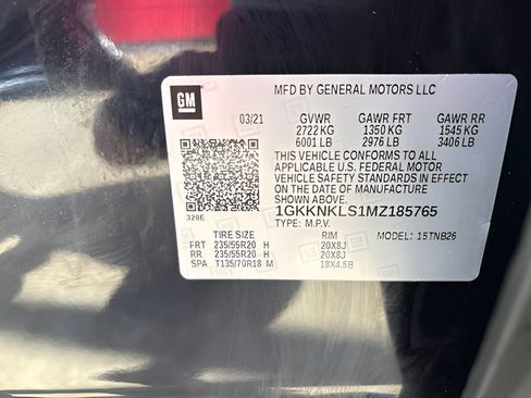 Used 2021 GMC Acadia SLE w/ Driver Convenience Package FWD image 30