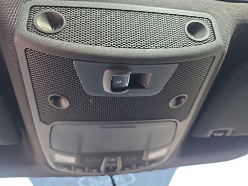 Used 2018 Ford F150 Lariat image 17