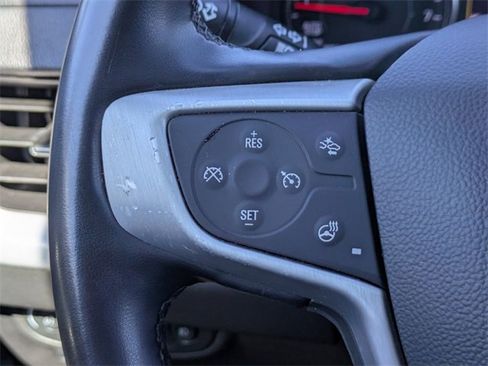 Used 2023 GMC Terrain SLT image 27