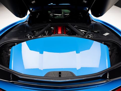 Used 2024 Chevrolet Corvette Stingray Coupe w/ Z51 Performance Package RWD image 68