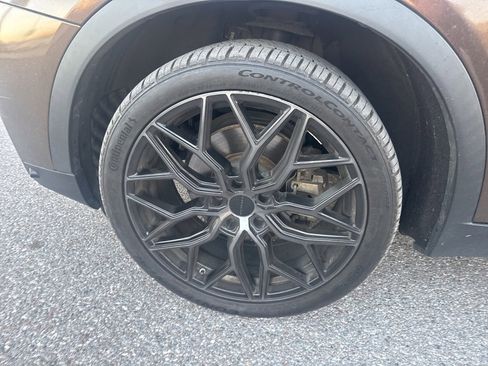 Used 2015 BMW X4 xDrive28i image 4