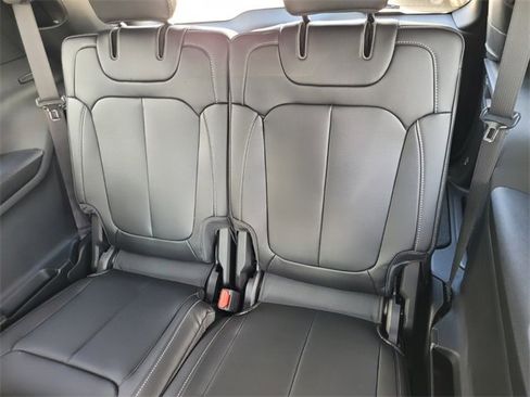 New 2025 Jeep Grand Cherokee L Limited image 7