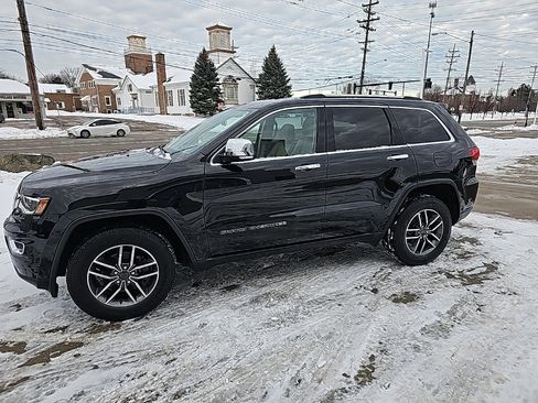 Certified 2020 Jeep Grand Cherokee Limited w/ Premium Lighting Group image 11