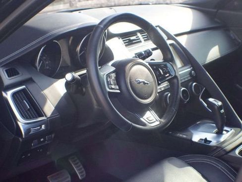 Used 2018 Jaguar E-PACE R-Dynamic S AWD/4WD image 23