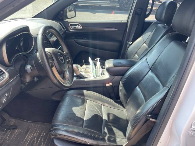 Used 2016 Jeep Grand Cherokee Limited w/ Luxury Group II RWD image 11