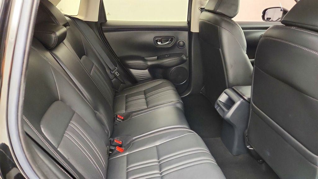 Used 2024 Honda HR-V EX-L image 23