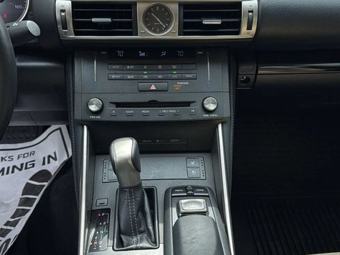 Used 2015 Lexus IS 250 AWD w/ Navigation System Package image 18
