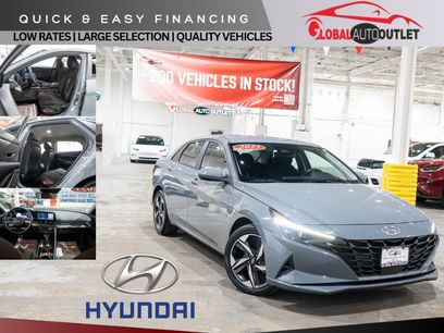 Used 2023 Hyundai Elantra SEL w/ Convenience Package
