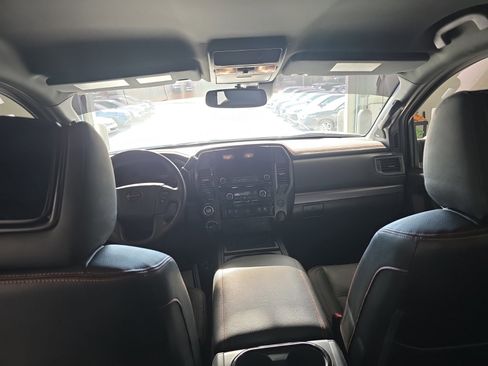 Used 2021 Nissan Titan PRO-4X w/ Pro-4x Convenience Package image 27