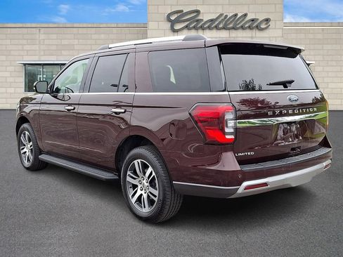 Used 2024 Ford Expedition Limited AWD/4WD image 4