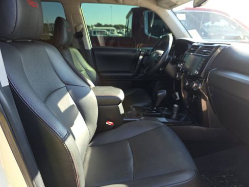 Used 2021 Toyota 4Runner TRD Off-Road Premium image 14