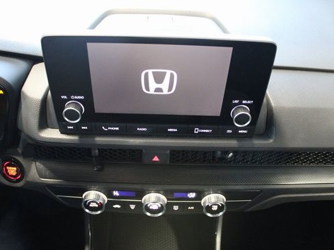 Used 2023 Honda CR-V LX image 25
